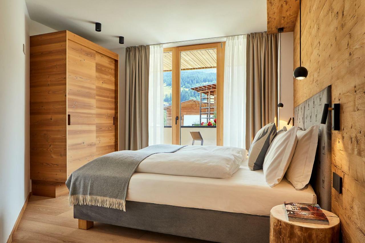 Les Contrades Aparthotel La Villa  Exteriör bild