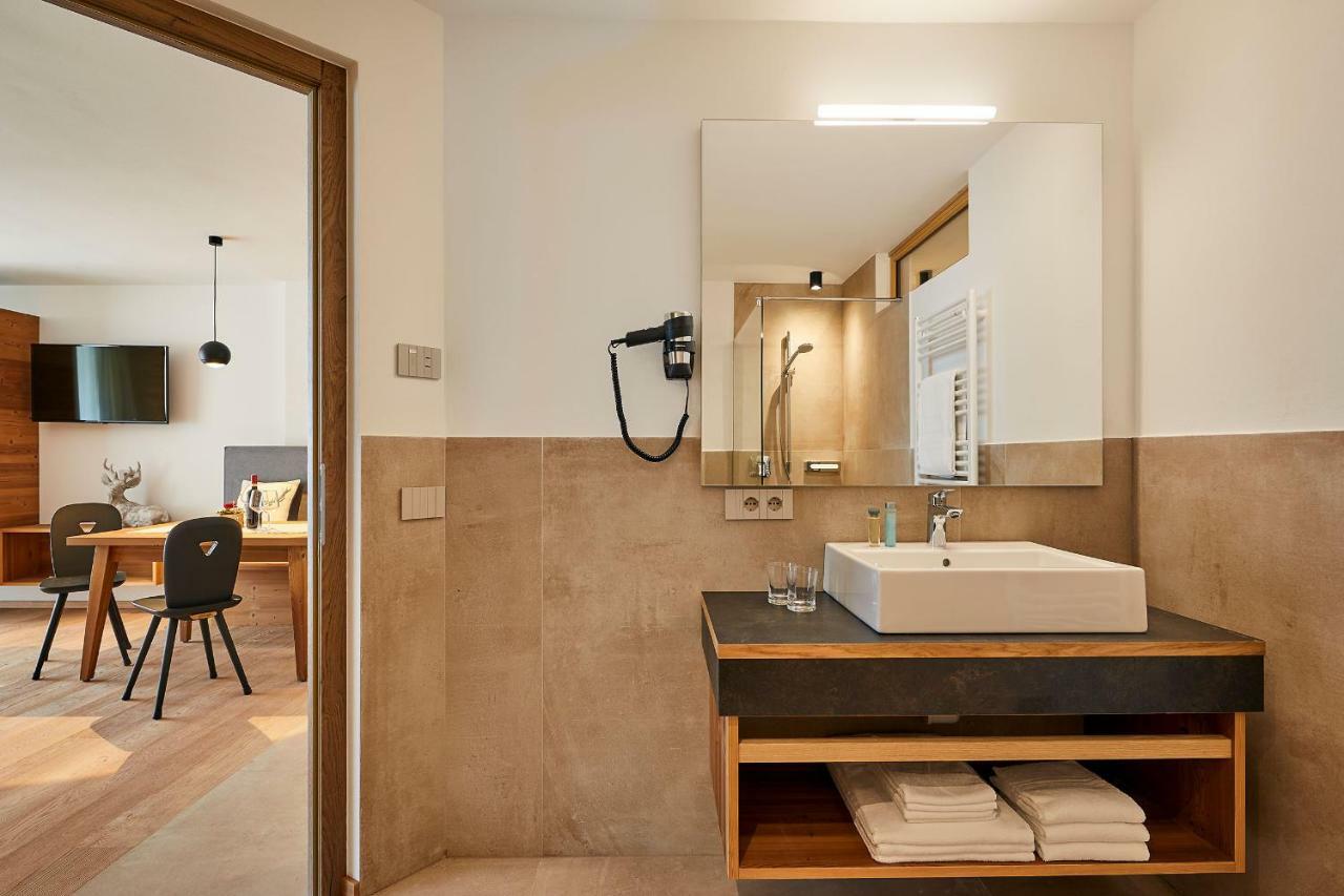 Les Contrades Aparthotel La Villa  Exteriör bild