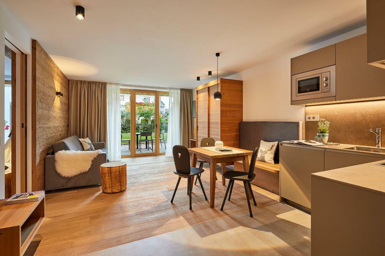 Les Contrades Aparthotel La Villa  Exteriör bild